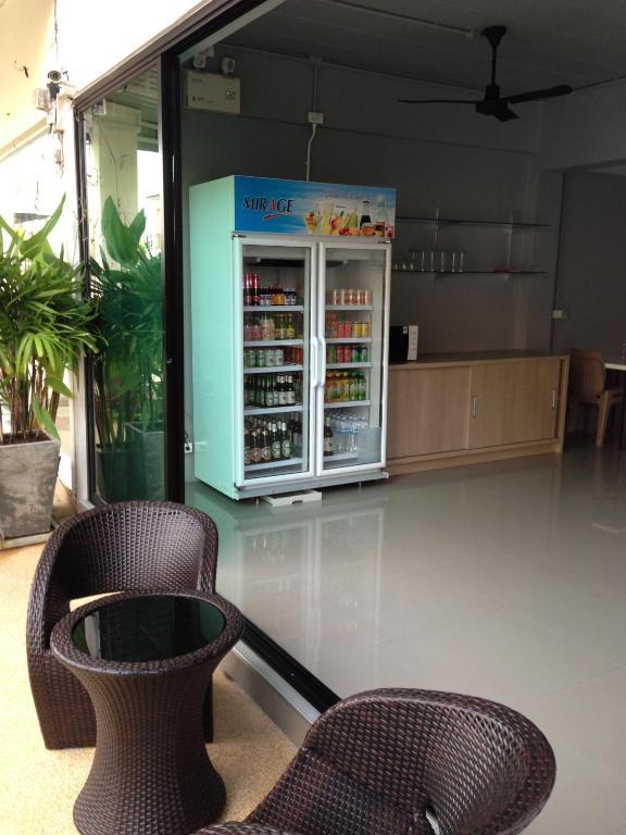Chalong Sea Breeze Hotell Eksteriør bilde